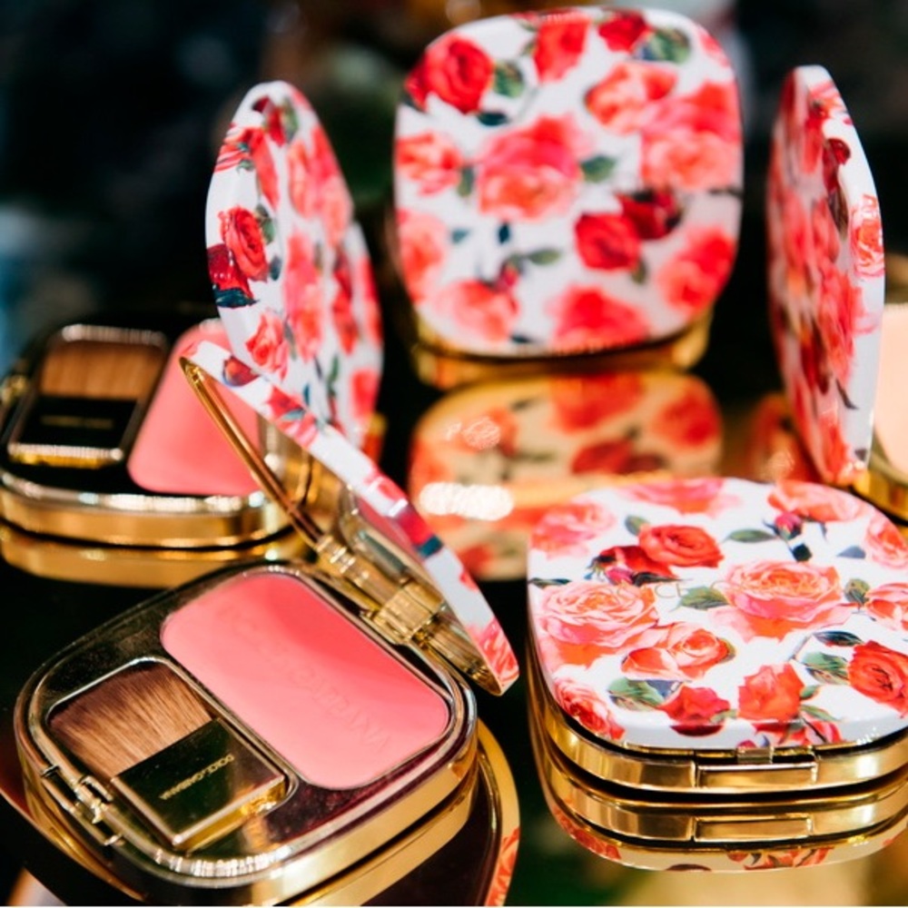 Blush Dolce & Gabbana Limited Edition Blush of Roses Cheek Powder – - Picture 3 of 3